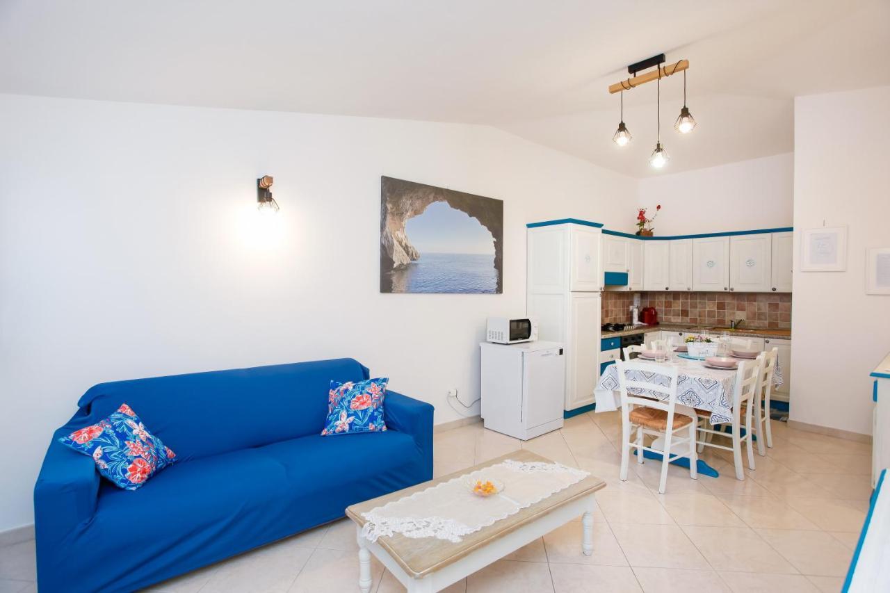 Casa Vacanze Zefiro Orosei Esterno foto